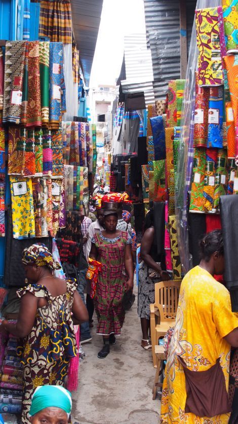 another trip to Kejetia market – the fabrics