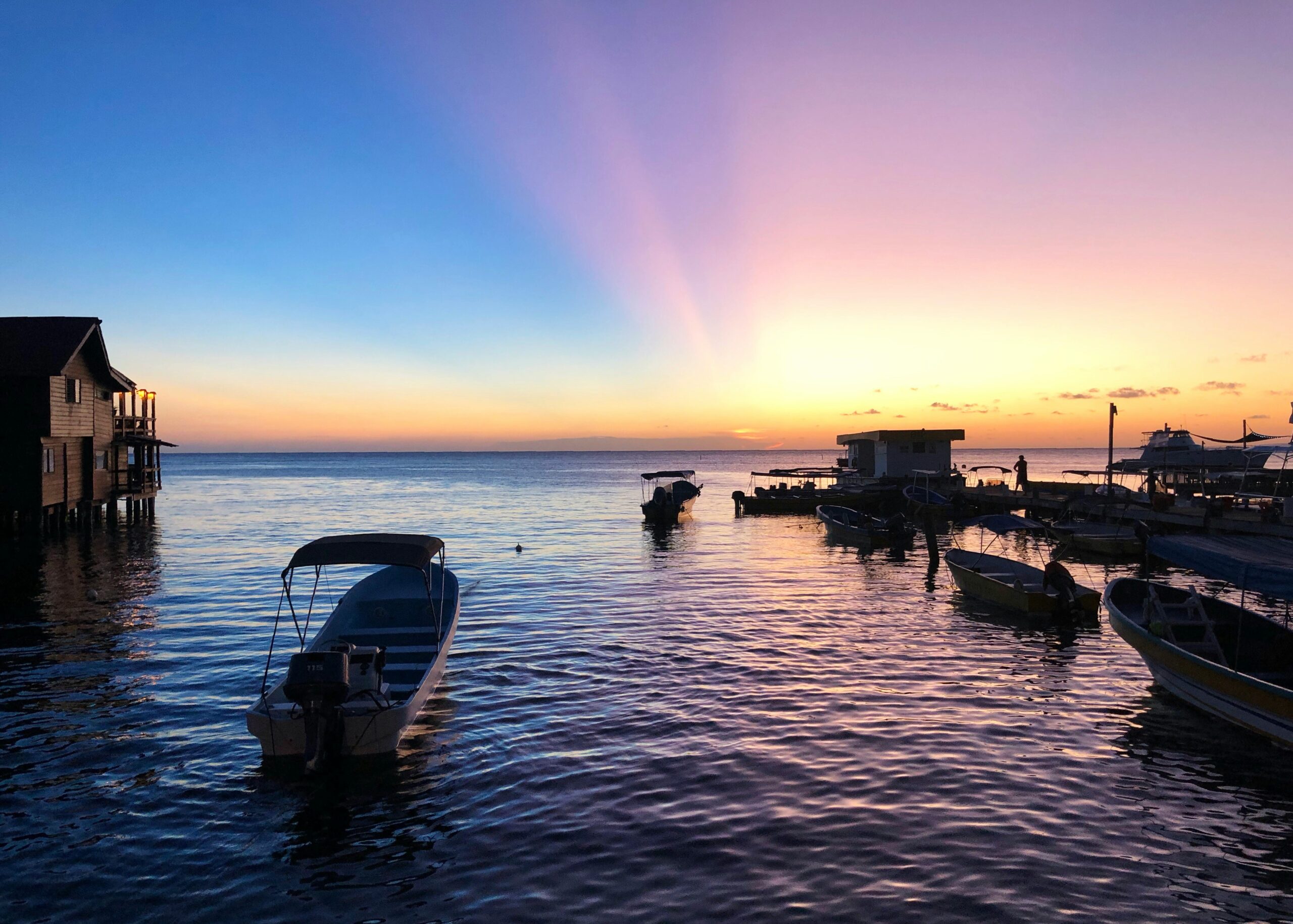 Unwind & Unplug: Roatán, Honduras Wellness Journey -photo - 2