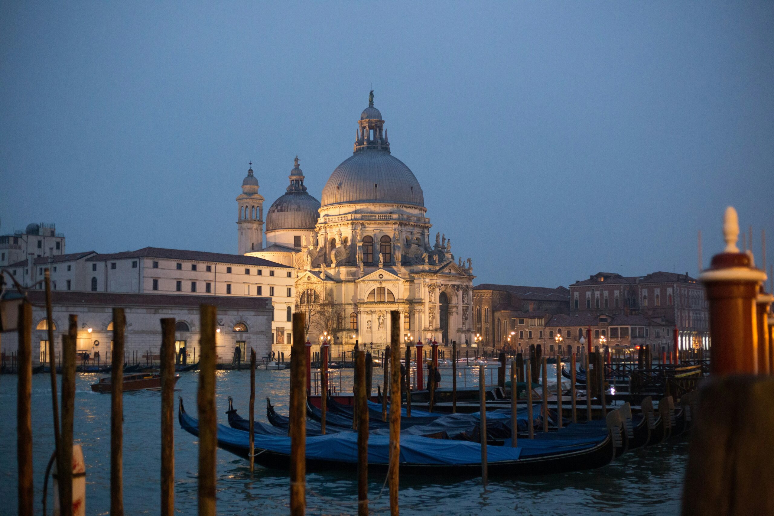 Milan & Venice Getaway Special -photo - 5